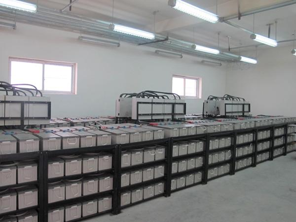 工業(yè)用蓄電池價(jià)格多少錢一個